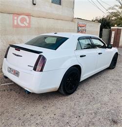 كرايسلر 300